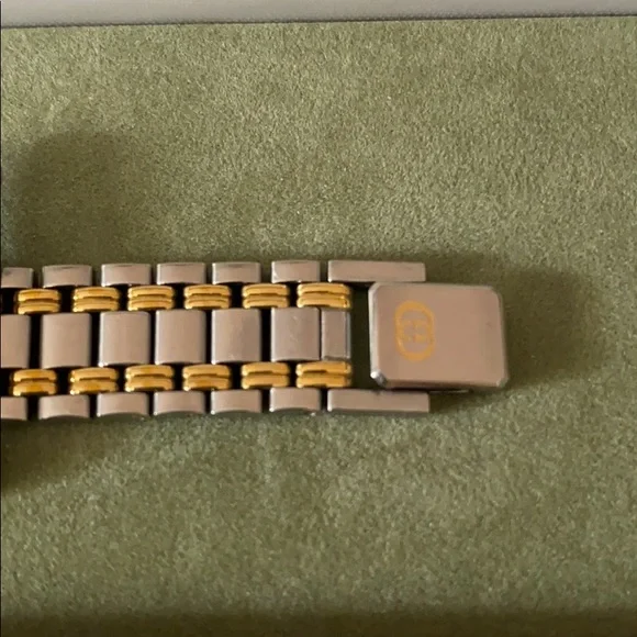 Vintage Gucci watch